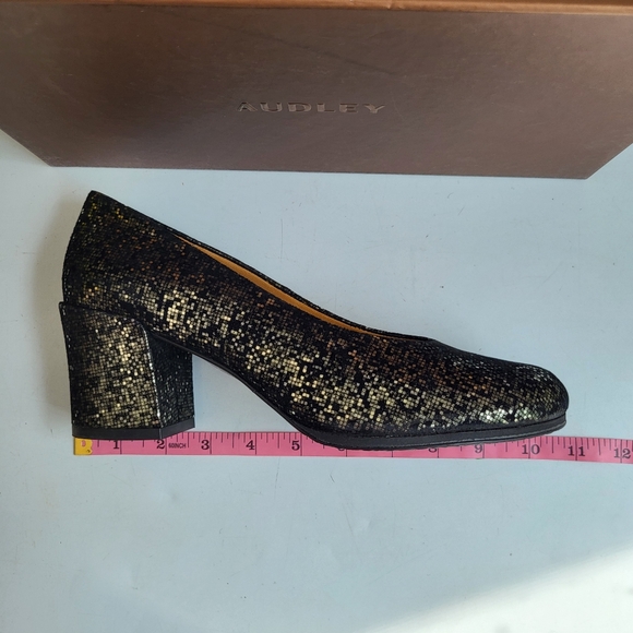 Audley Metallic Leather Heels, 39.5 - Picture 14 of 16